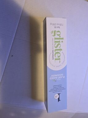 Plant-Based Toothpaste - White & Light Blue